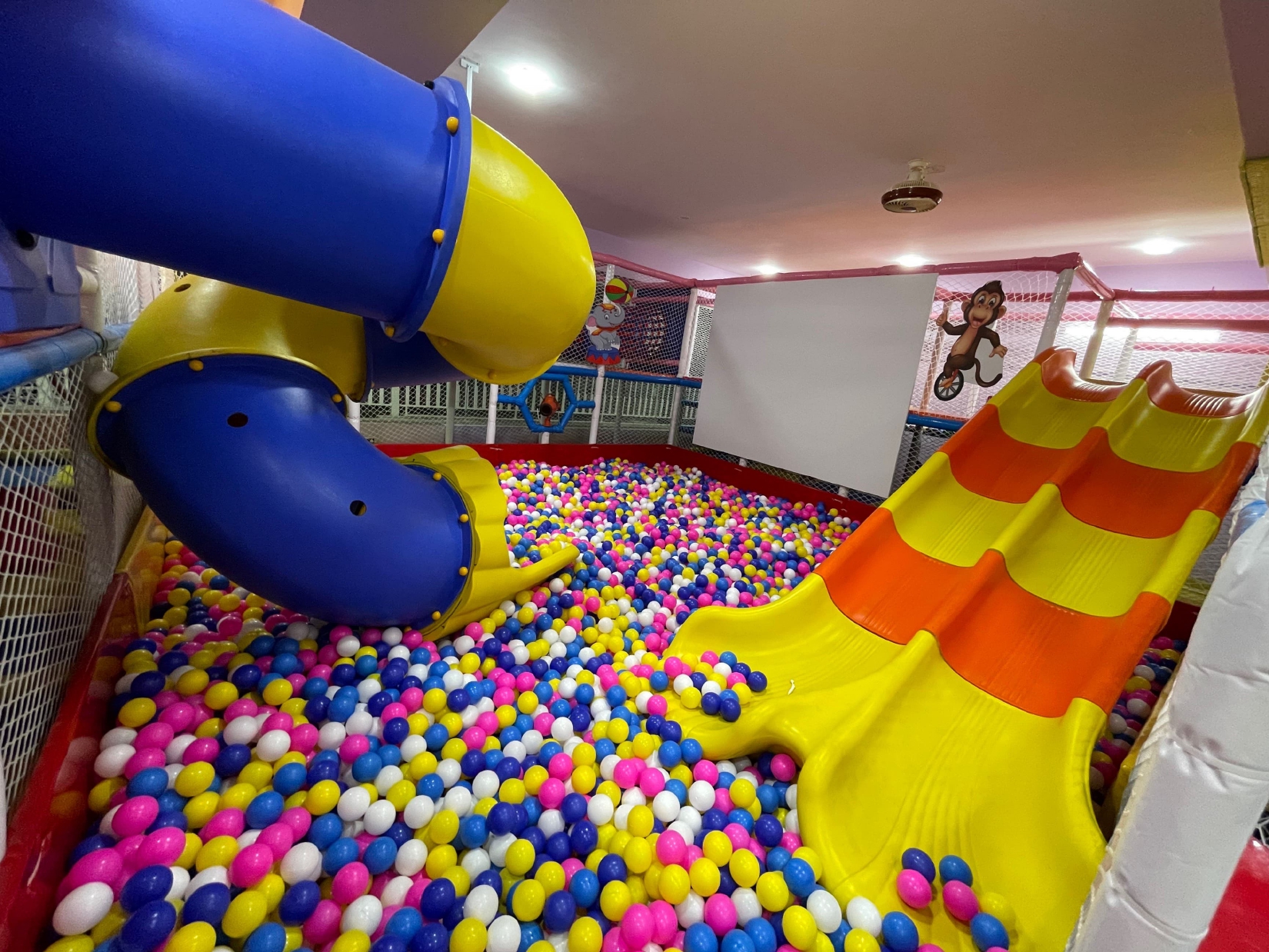 Marathahalli soft play 1024 sqft_page 0010